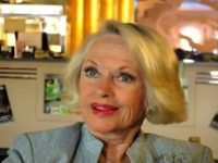 Tippi Hedren ‘The Birds’ interviewed by San Francisco Film Museum